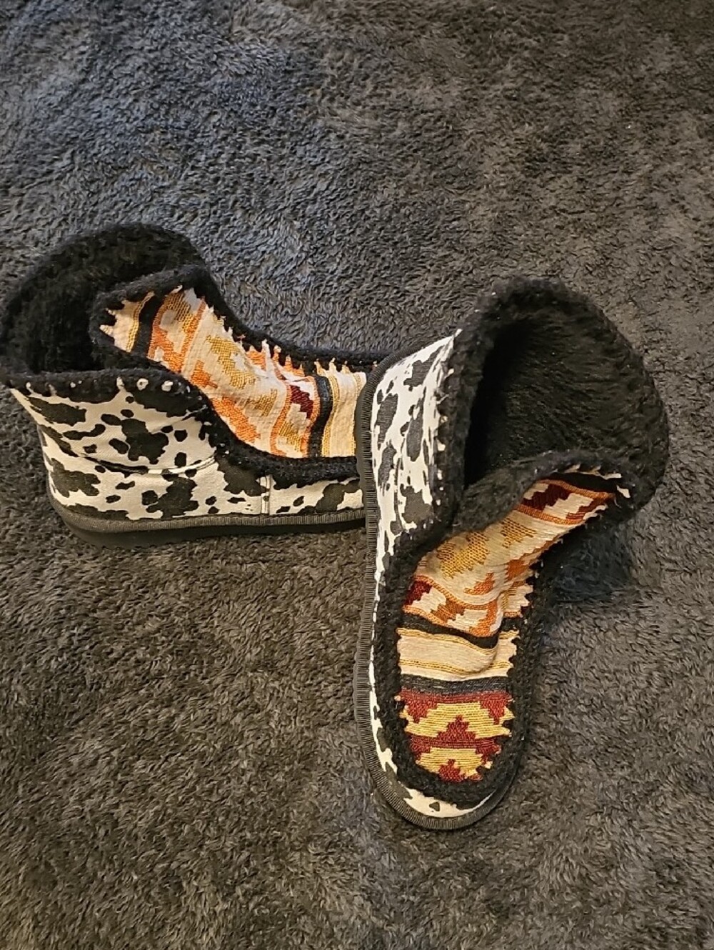 VeryG Booties - Picture 2 of 4